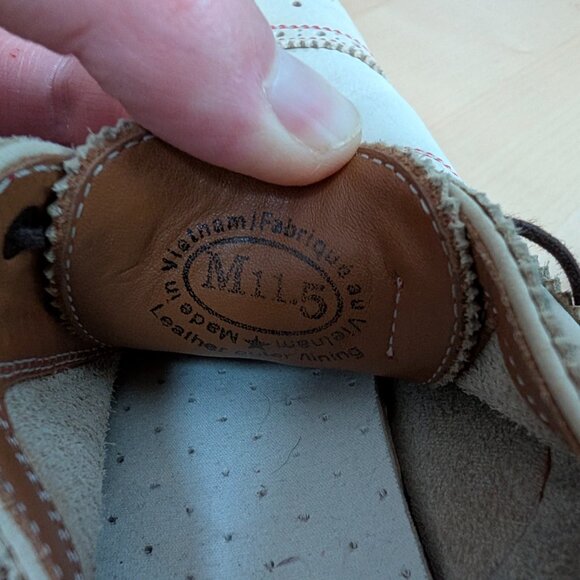 John Fluevog Gateway Brandenburg Light (Cream and Red) - Picture 3 of 6